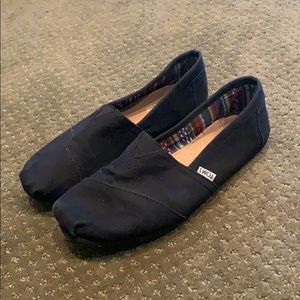 Black Toms